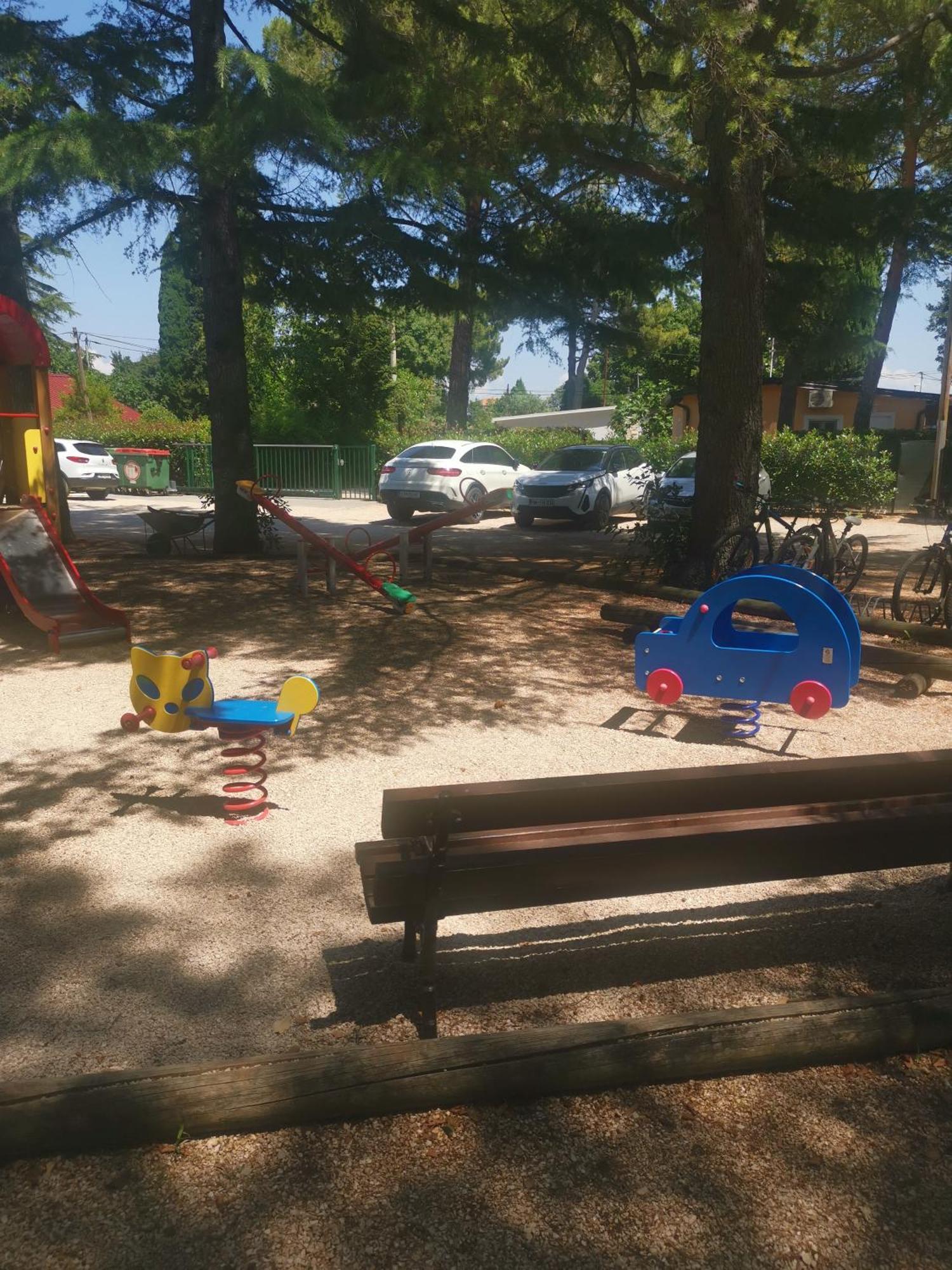 Holiday Park Mimoza Bašanija Eksteriør billede