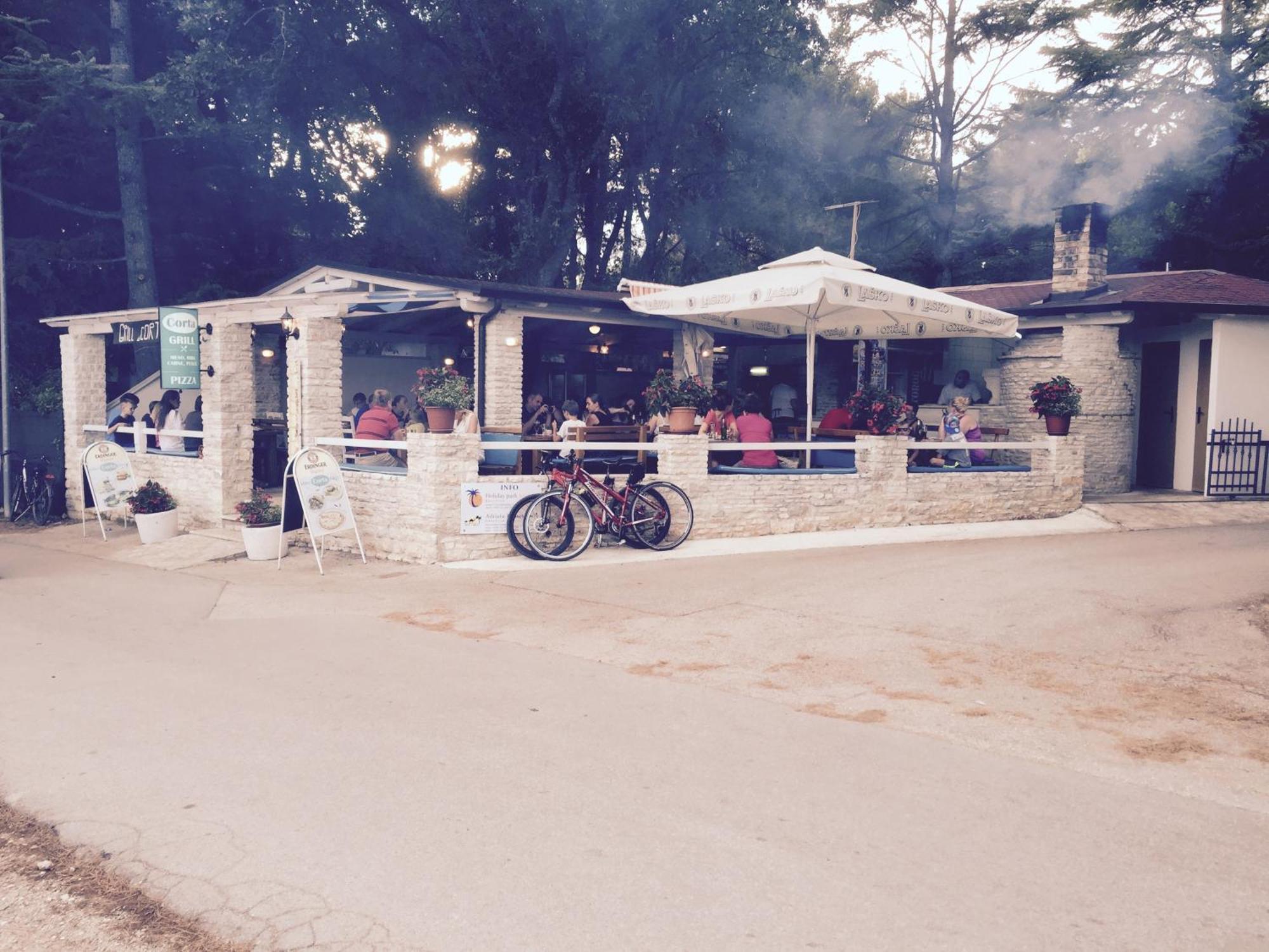 Holiday Park Mimoza Bašanija Eksteriør billede